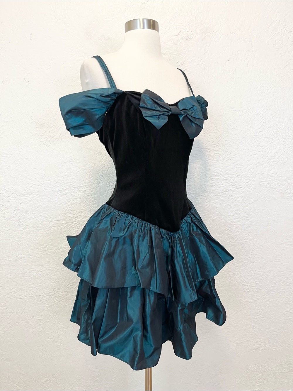 Vintage Mini Dress Black Velvet Teal Blue Taffeta Ruffle HOCO 9 Medium - Picture 4 of 14